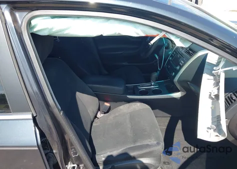 2015 Nissan Altima 2.5 S из США, поврежденный, VIN 1N4AL3AP4FN399974